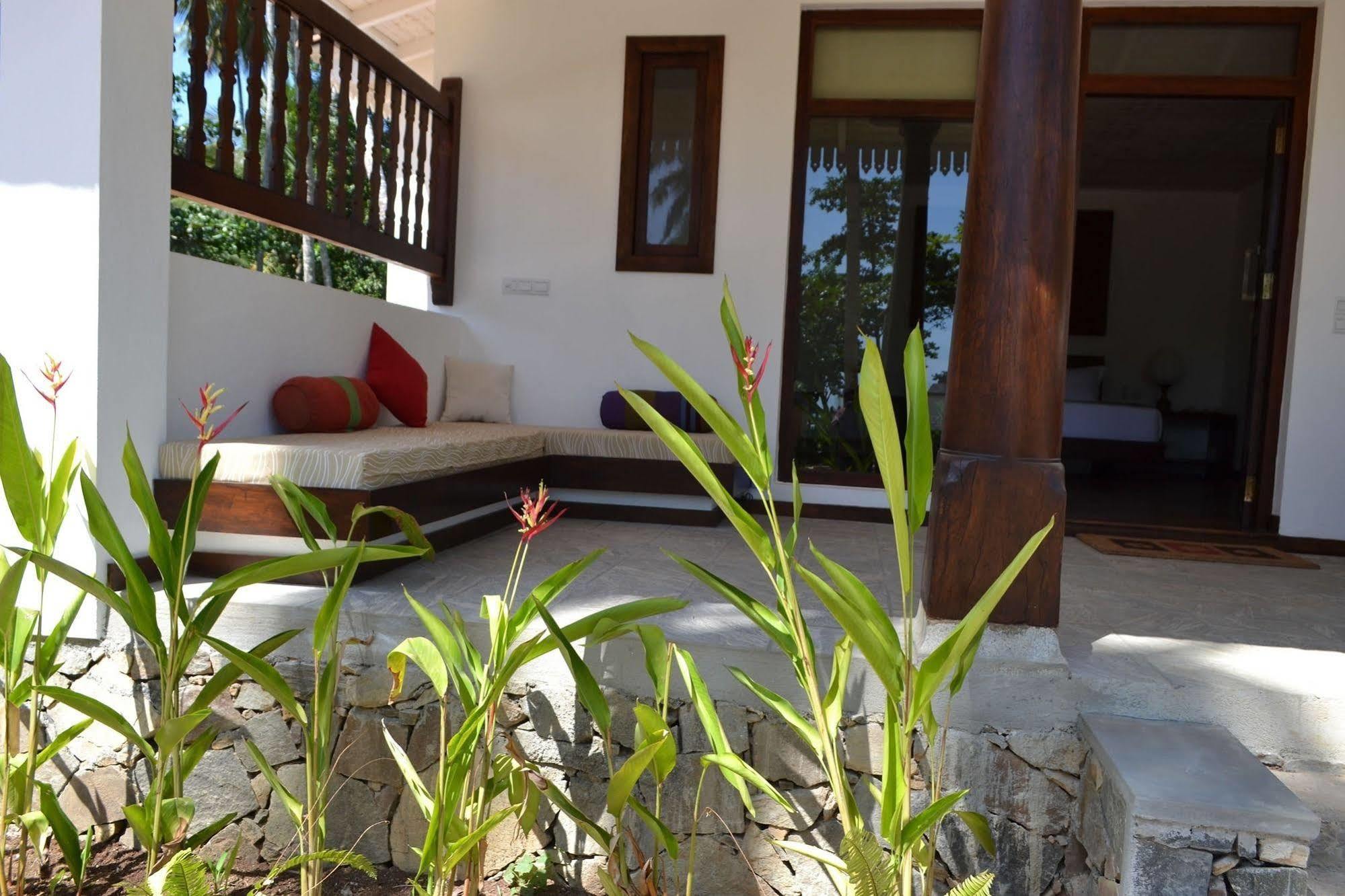 Hotel Aga Surf View Tangalle Exteriér fotografie